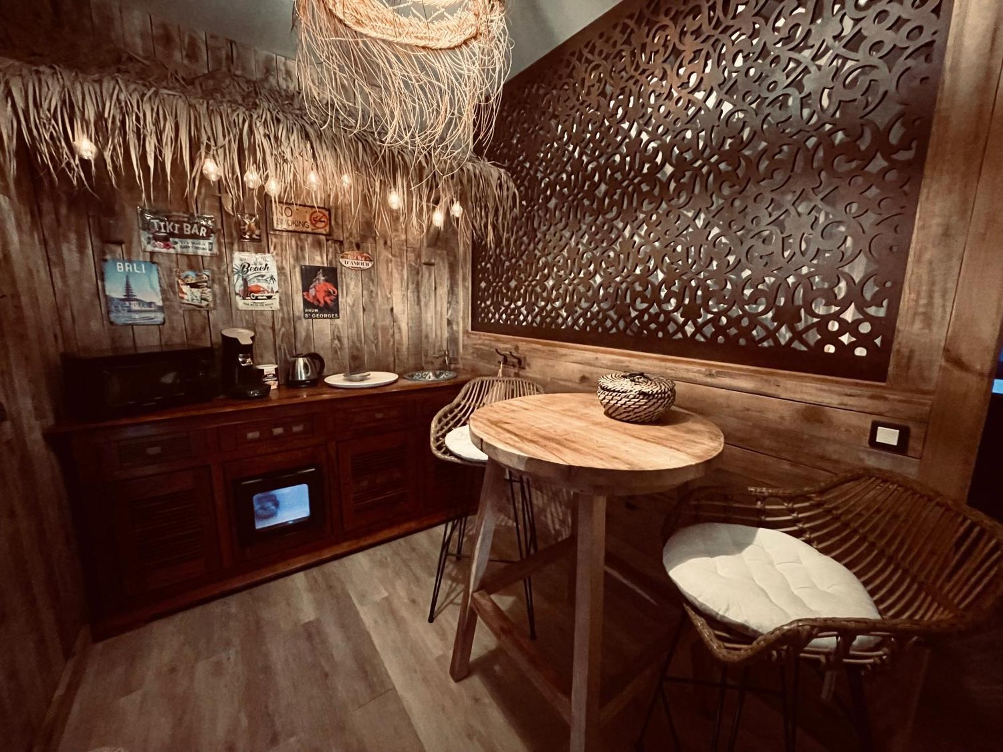 Spa La Casa Blue Wingles Esterno foto